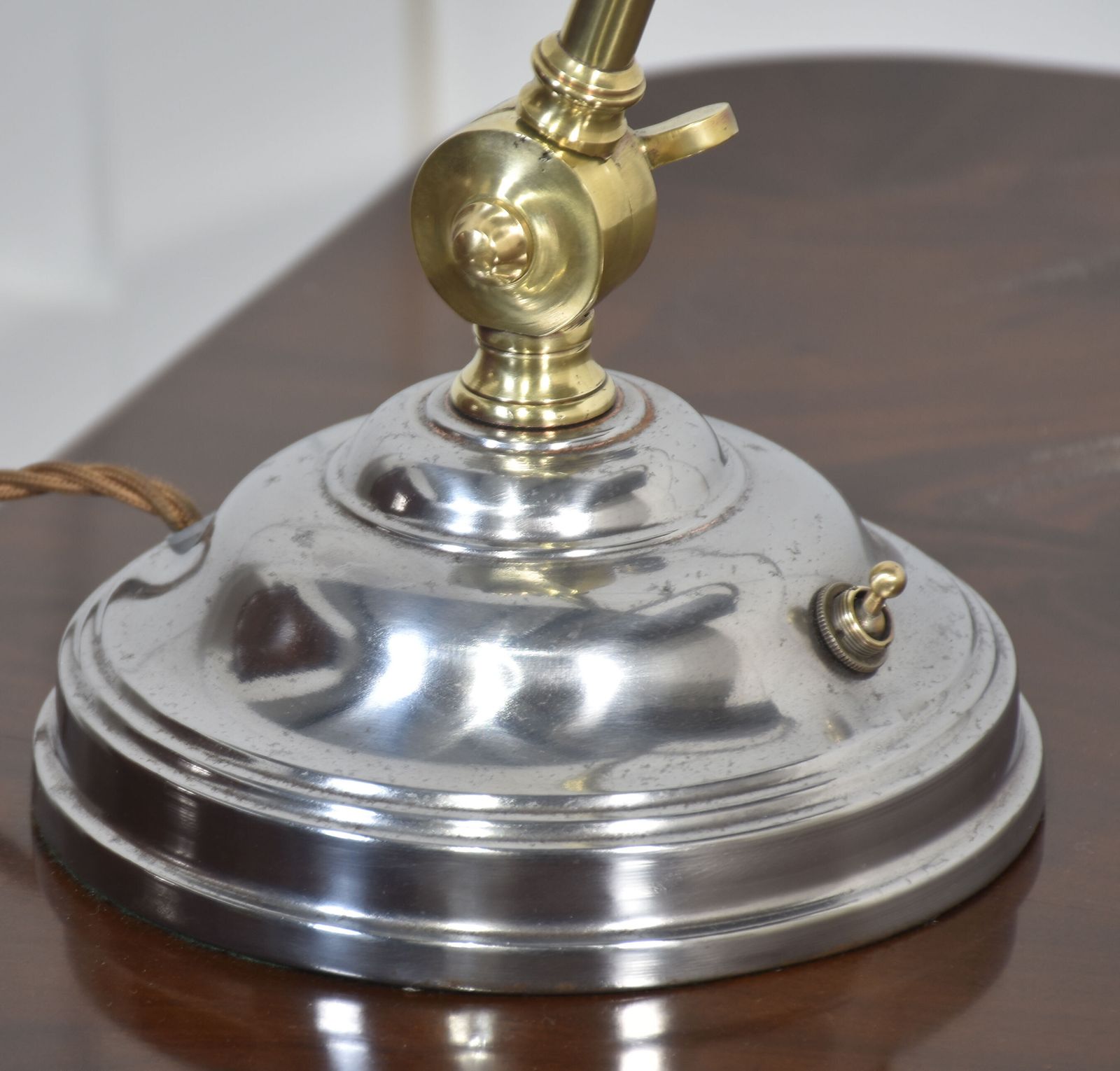 Adjustable Bankers Desk Lamp photo 954.0