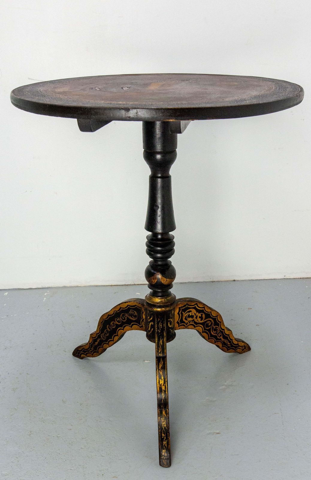 Italian Gueridon Foldable Side Table Or Pedestal Table Napoleon III Late 19th C photo vinterior
