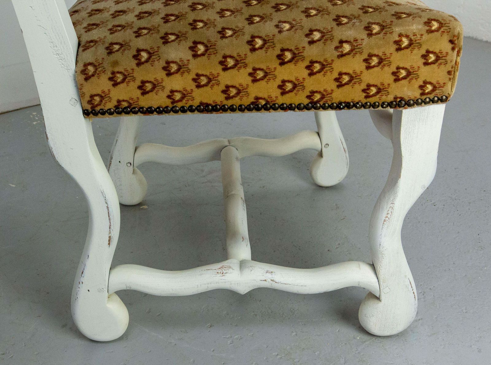 photo vinterior Six French Dining Chairs Beech Os De Mouton Louis XIII St. Refinished Circa 1960