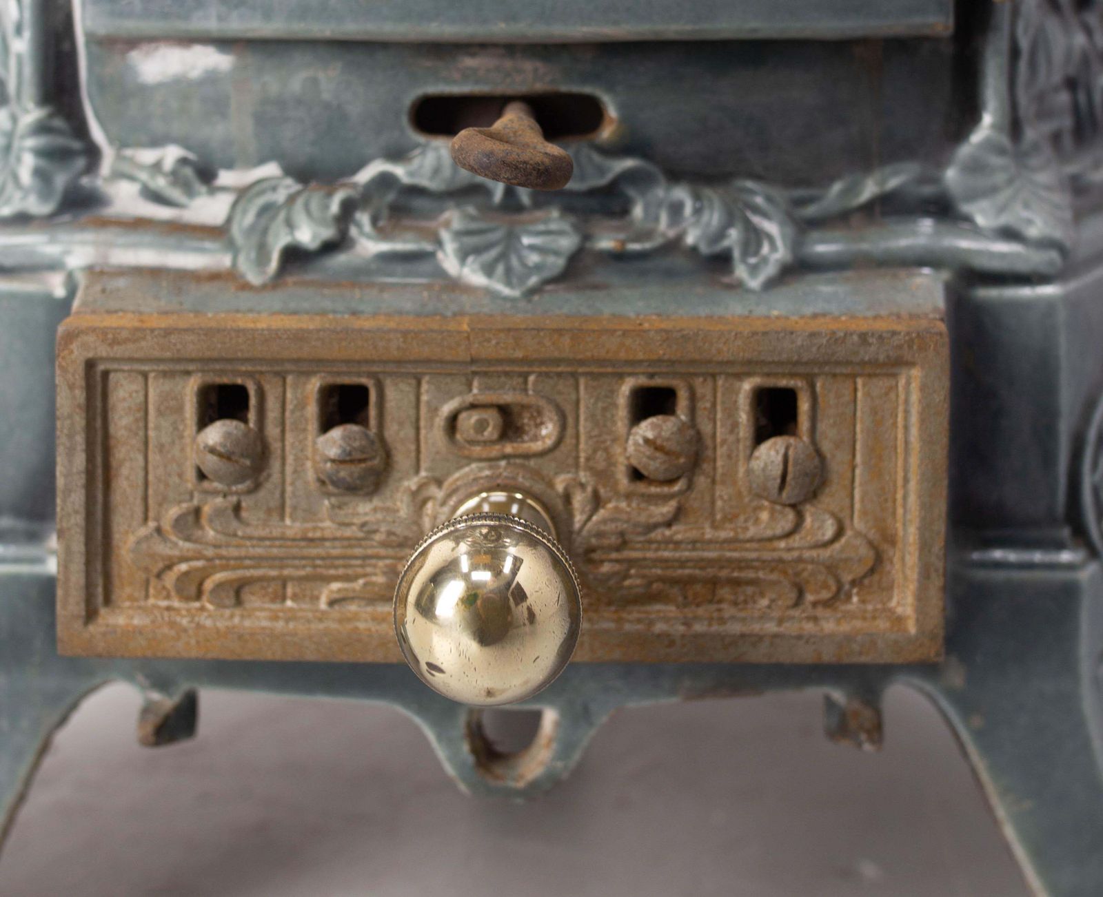 photo furniture French Small Art Deco Blue Enamelled Cast Iron Wood/Coal Stove