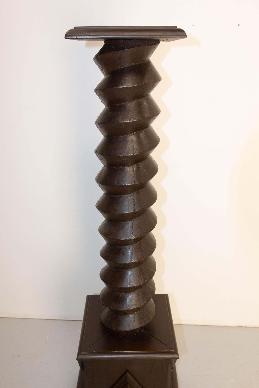 Wine Press Screw Pedestals Plant Holder, French, 19th Century photo 814.0