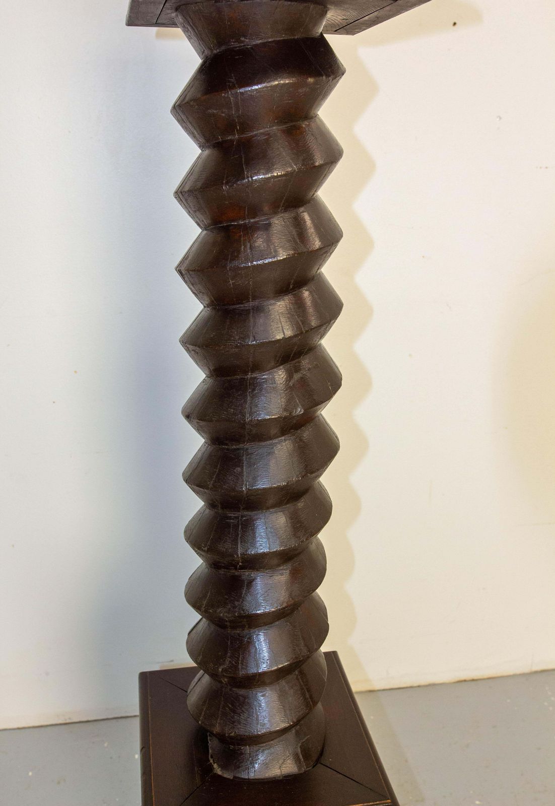 Wine Press Screw Pedestals Plant Holder, French, 19th Century photo vinterior