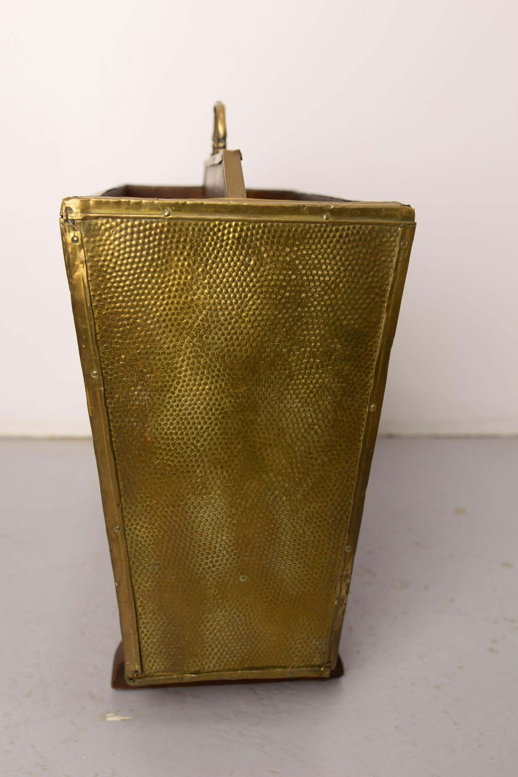 French Magazine Rack Embossed Brass & Wood Representing Spanish Galleons C. 1960 photo vintage