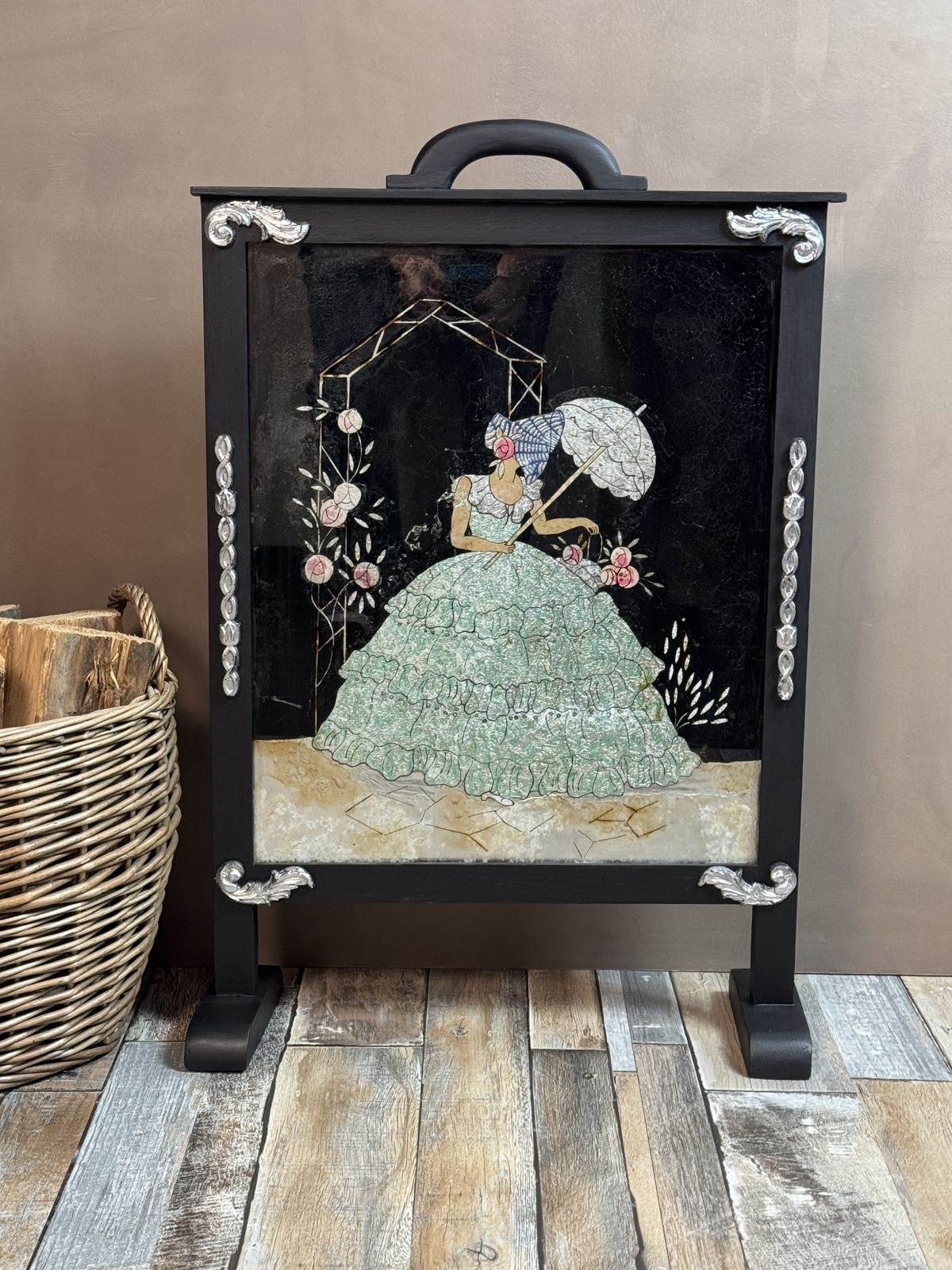 Elegant Glass Etching Fire Screen – Oak Frame With Silver Accents photo for sale