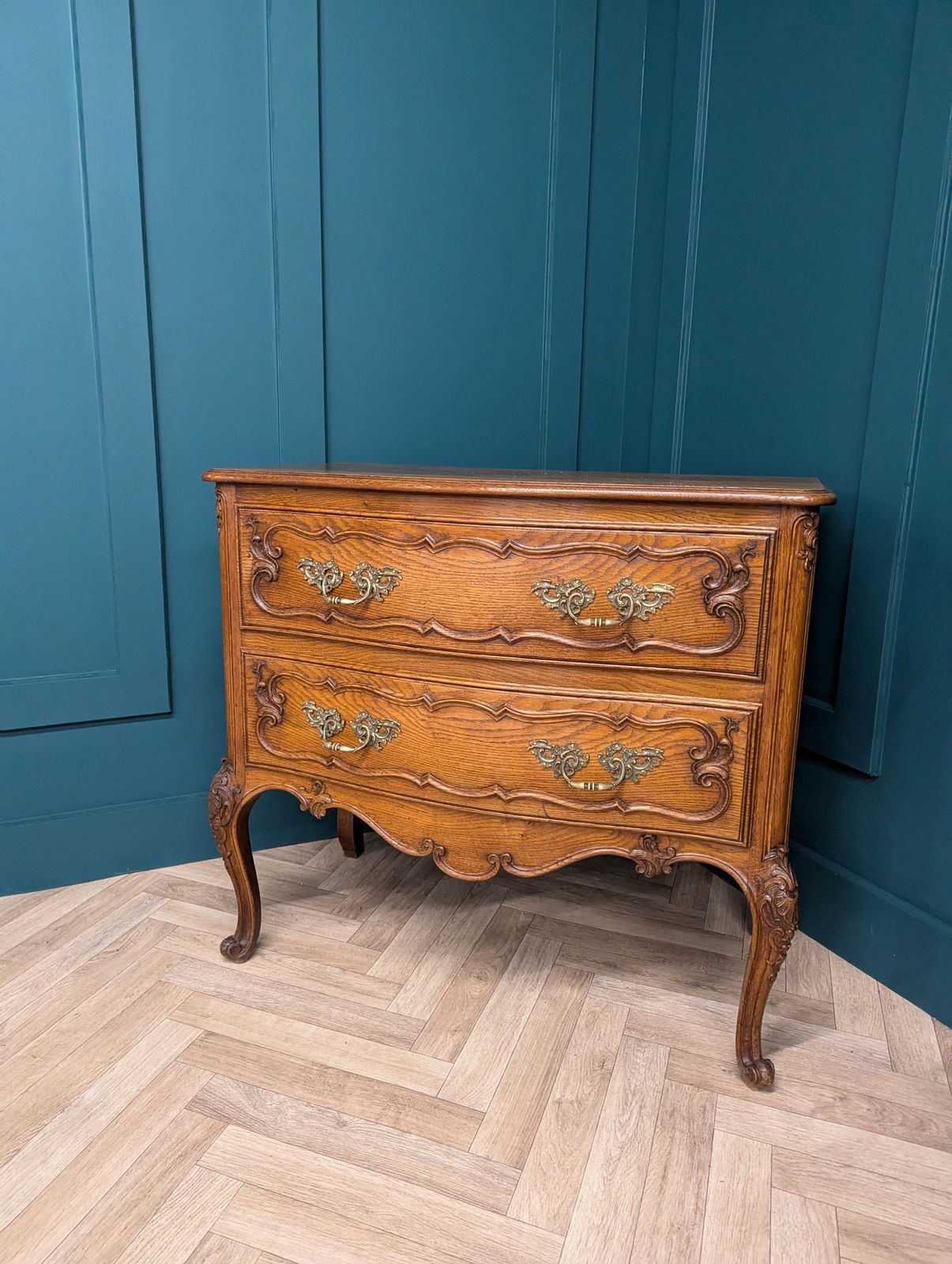 Antique Serpentine Bow Fronted Chest Of Drawers photo for sale
