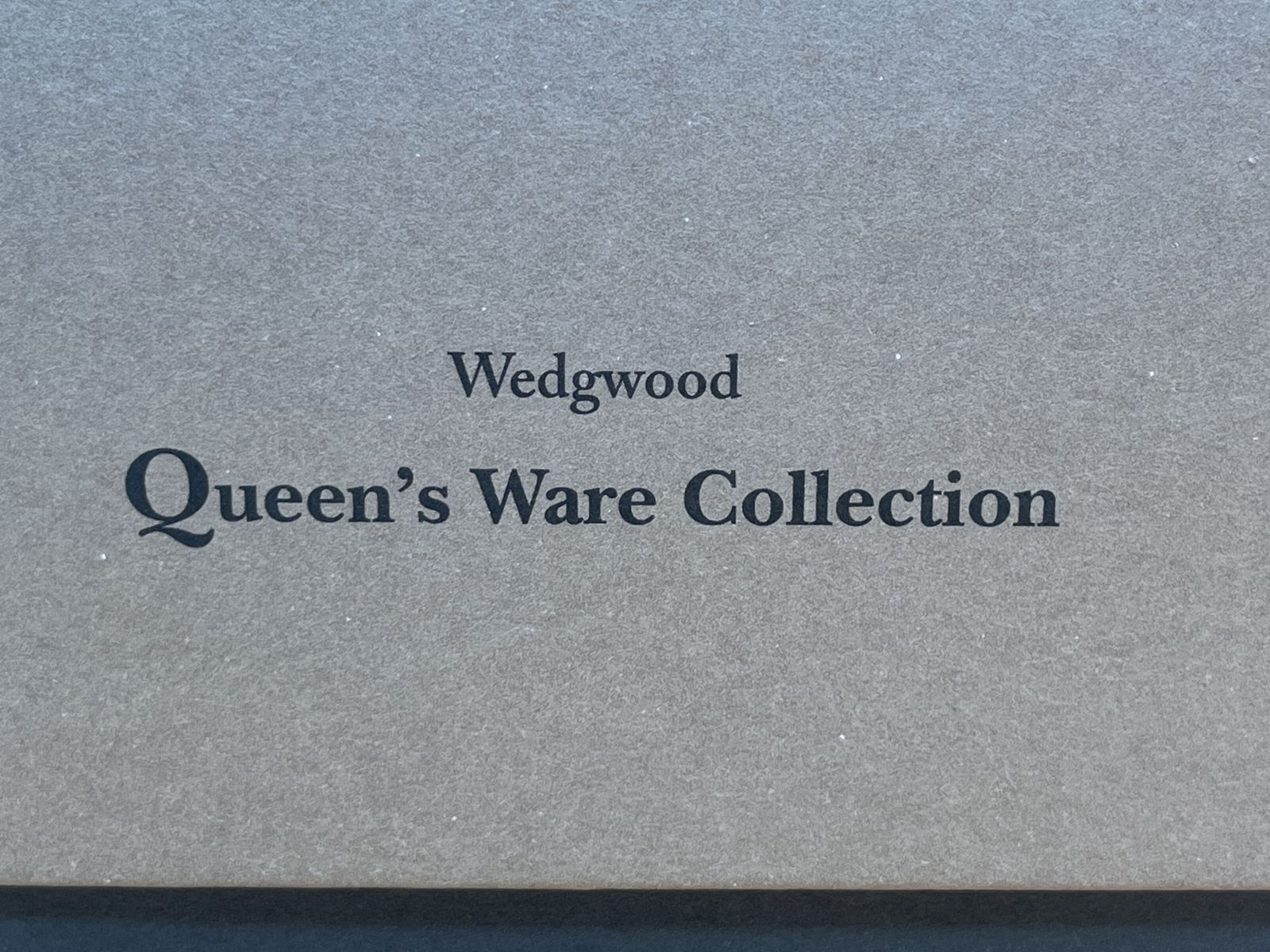 New Wedgwood Pottery Queen's Ware Collection Embossed Tankard / Mug In Original Box. photo for sale
