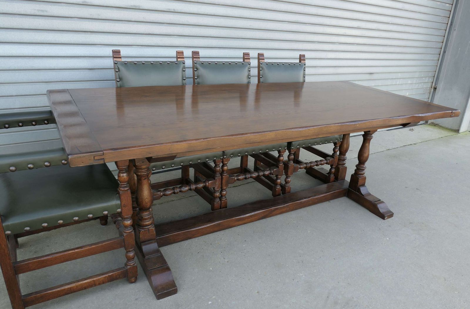 photo furniture Mid Century Country Oak Refectory Table With Oak And Leather Dining Chairs