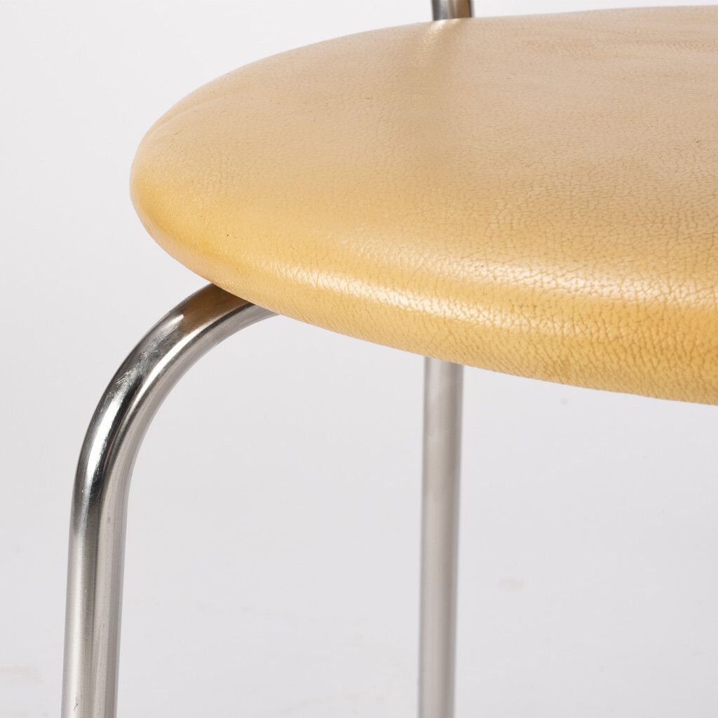 photo furniture Chair Pp701 By Hans J. Wegner, 1960s