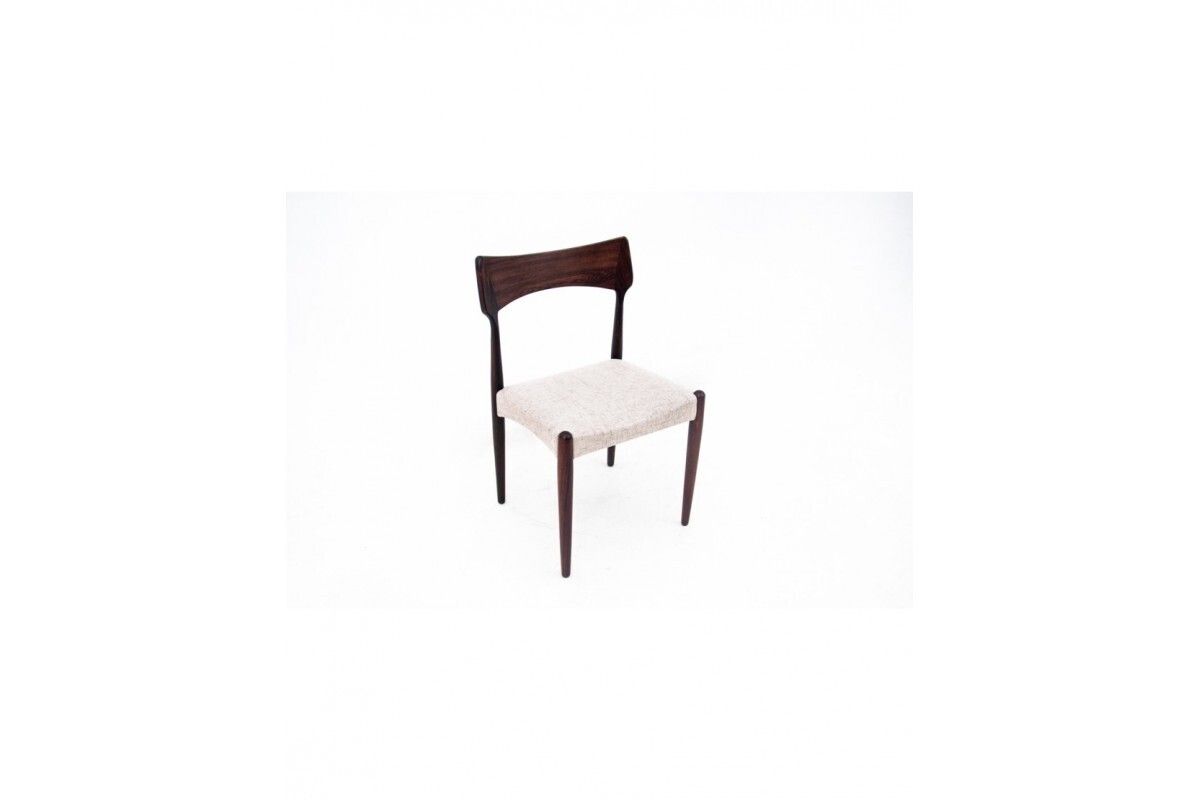Furniture Round Table With Four Chairs From The 1960s, Denmark. After Renovation. photo