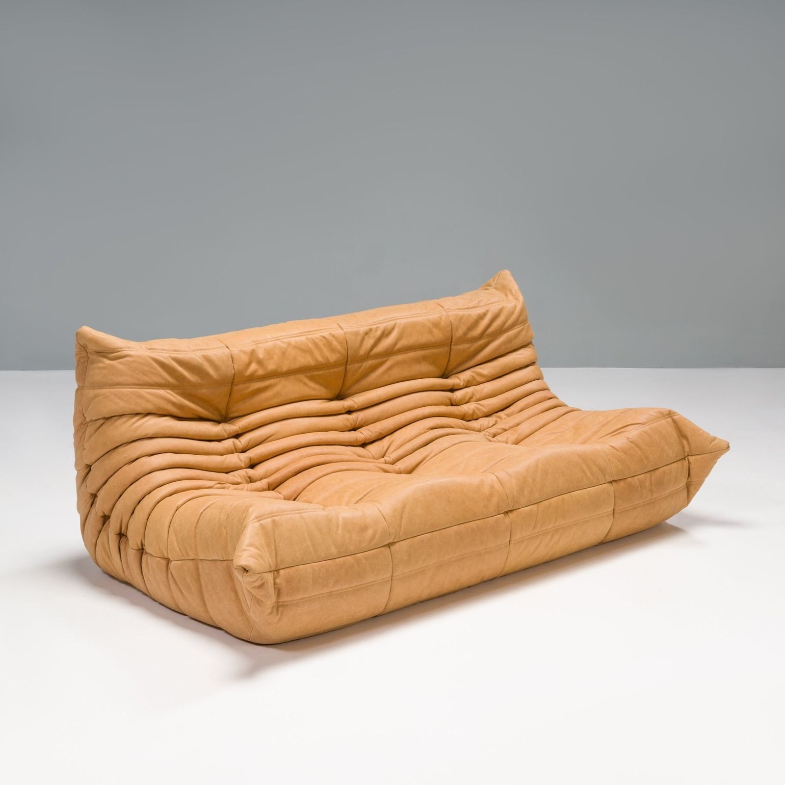 photo vintage Ligne Roset By Michel Ducaroy Camel Brown Leather Togo, Set Of Three