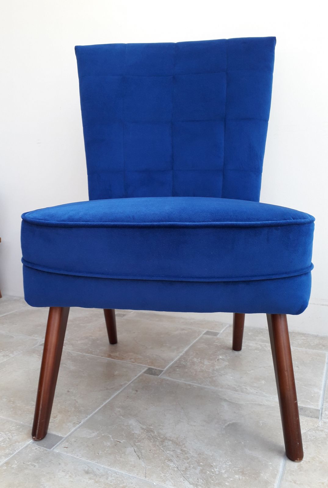 Vintage Mid Century Newly Re Upholstered Cocktail Nursing Bedroom Lounge Chair photo 175.0