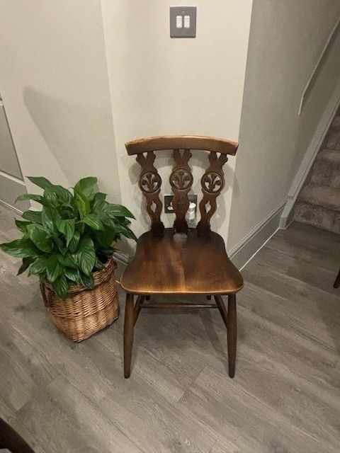 4 Ercol Windsor Fleur De Lis Chairs Traditional Finish Free Nationwide Delivery photo furniture