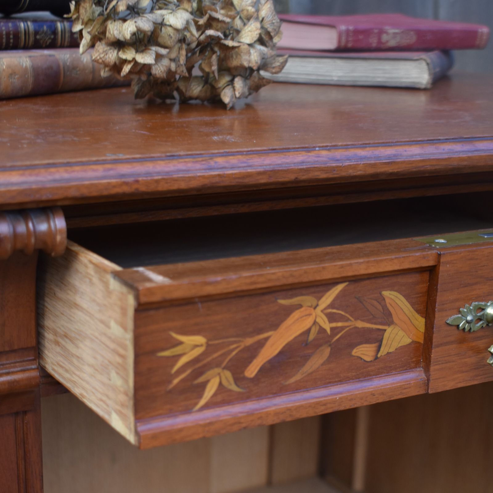 photo furniture Antique 1930s Rare Oscar Nilsson Snickara Stockholm Bird Inlaid Rosewood Cabinet