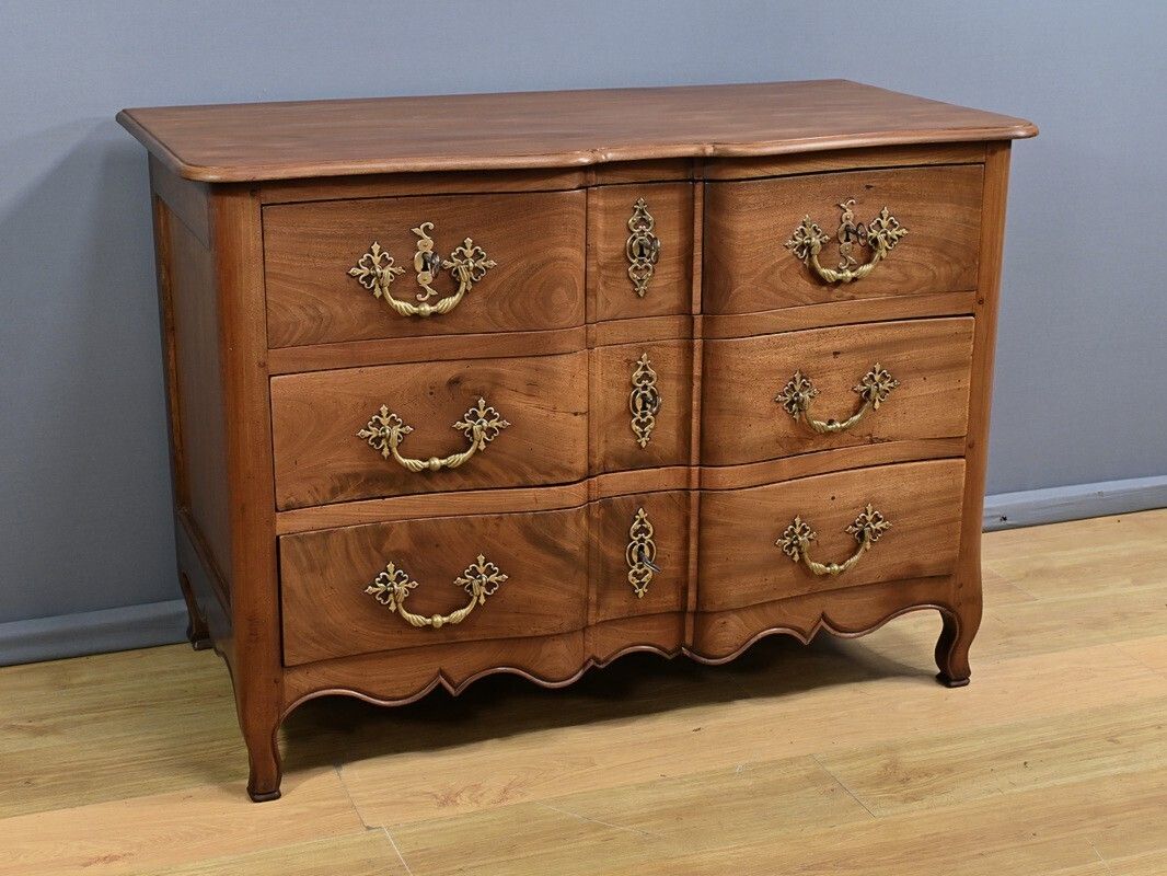Arbalète Nantaise Chest Of Drawers In Cuban Mahogany, Louis XV Period – 18th Century photo furniture