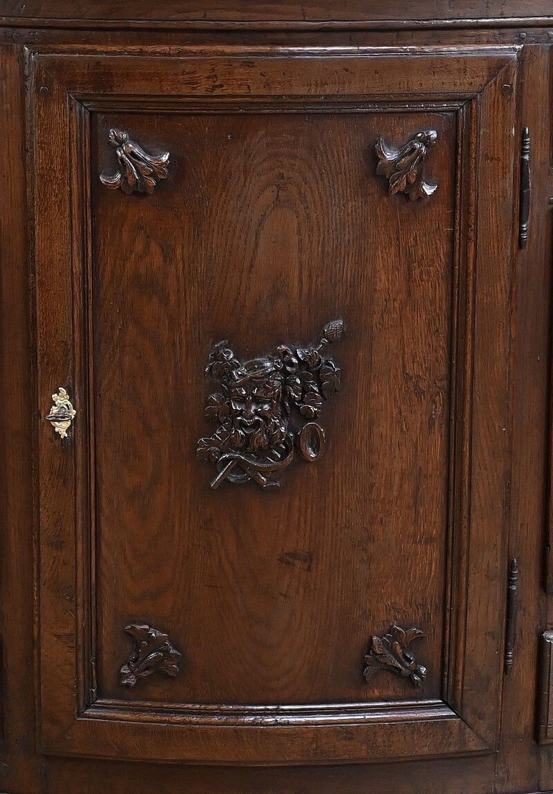 photo for sale Regional Oak Buffet – Mid 19th Century