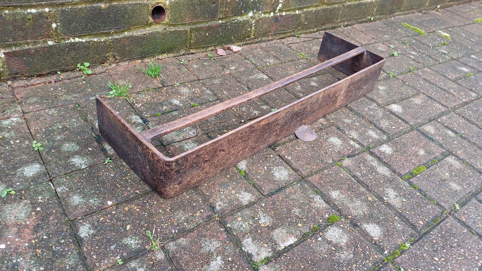Small Heavy Vintage Victorian Iron Fender Fireplace Fire Guard. photo furniture