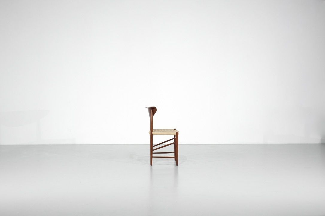 Chair " 316 "By Peter Hvidt & Mölgaard Nielsen For Søborg Møbelfabrik. photo for sale