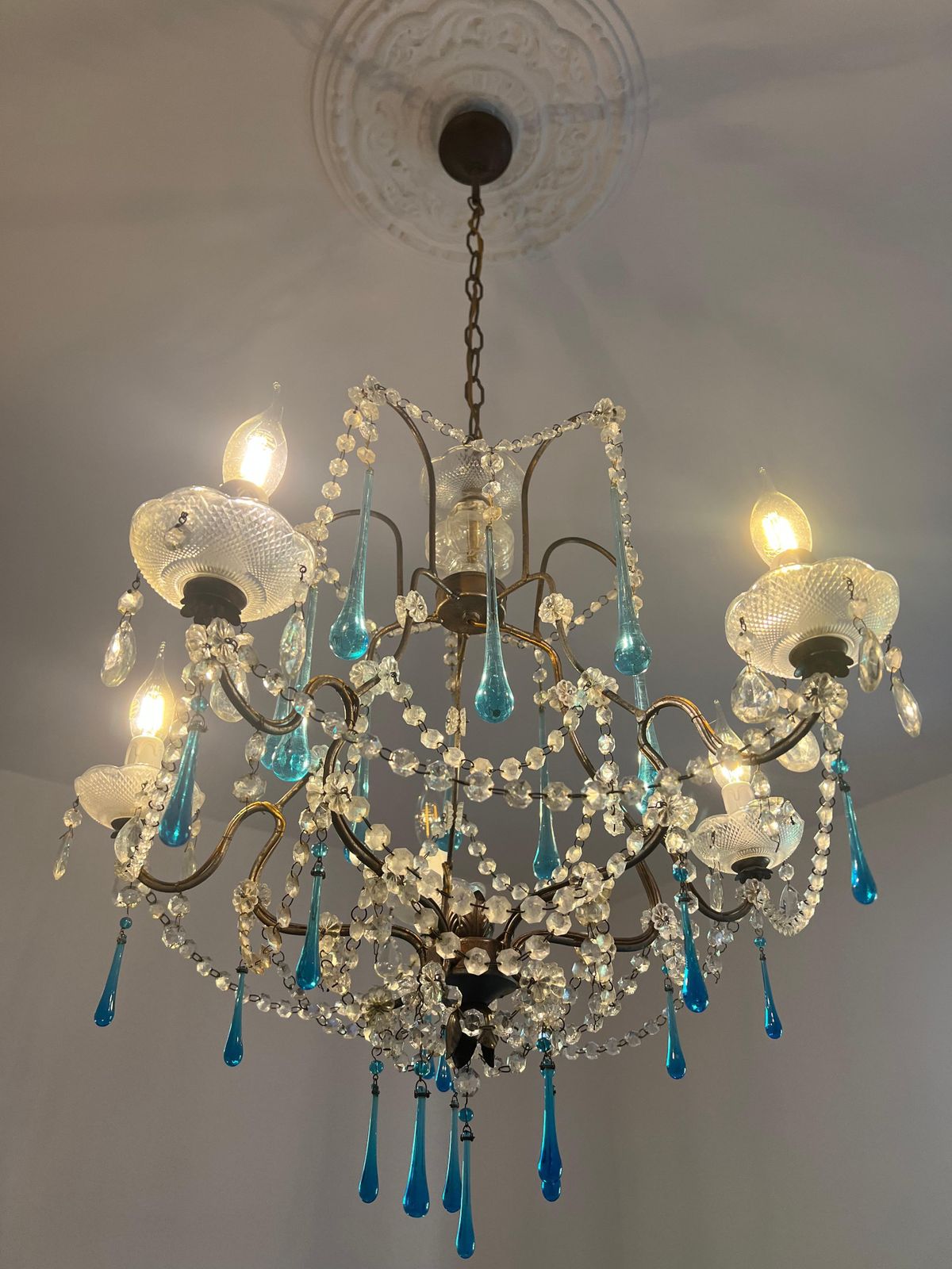 Greta Garbo's Tears Murano Chandelier 1980s photo Lighting