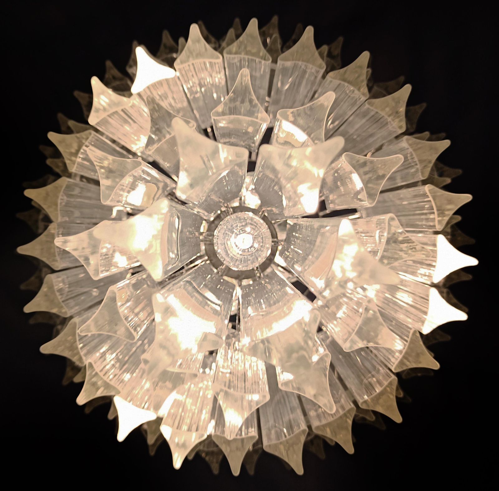 Beautiful Murano Glass Chandeliers   111 Transparent Triedri photo for sale