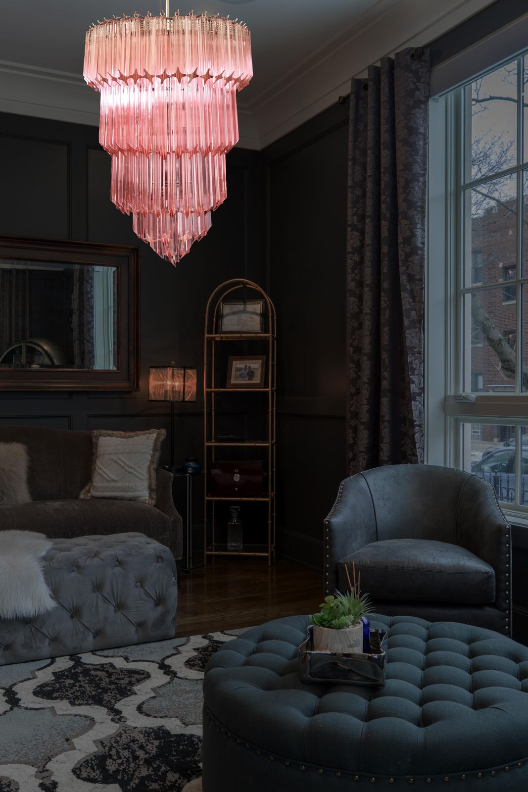photo vinterior Beautiful Pink Murano Glass Chandeliers   112 Pink Quadriedri