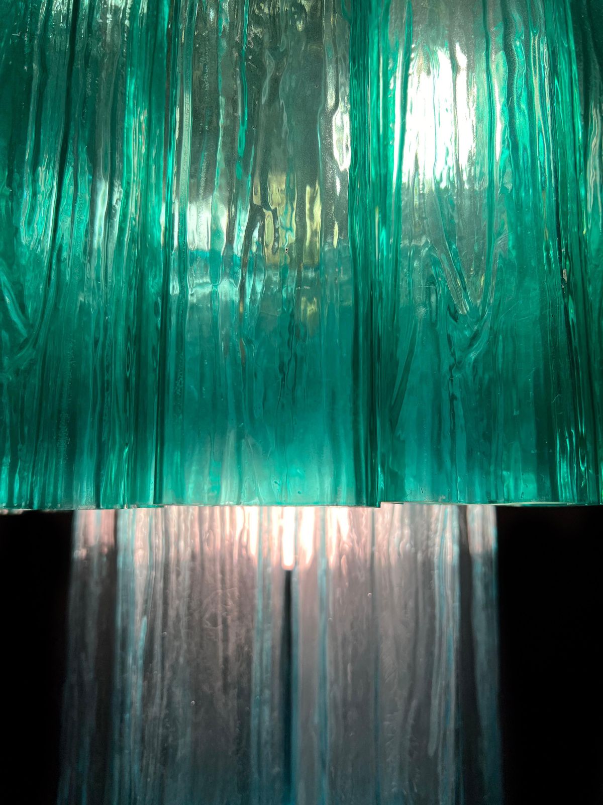 photo furniture Elegant Italian Emerald Chandelier By Valentina Planta, Murano