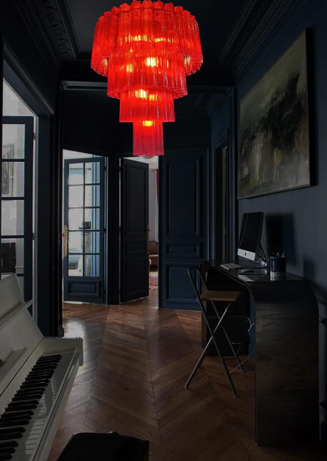 photo for sale Elegant And Refined Pair Of Italian Chandeliers, Murano