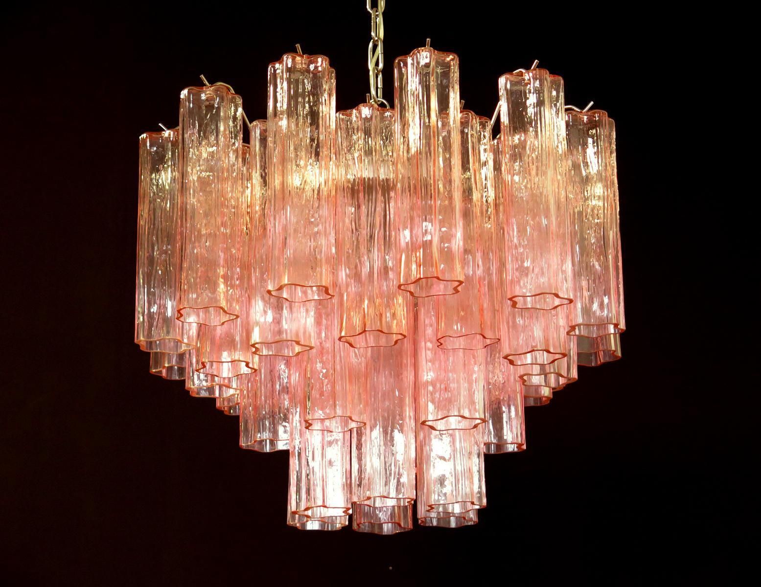 Pair Of Tronchi Chandeliers Style Toni Zuccheri, 36 Pink Glasses, Murano, 1990 photo vintage