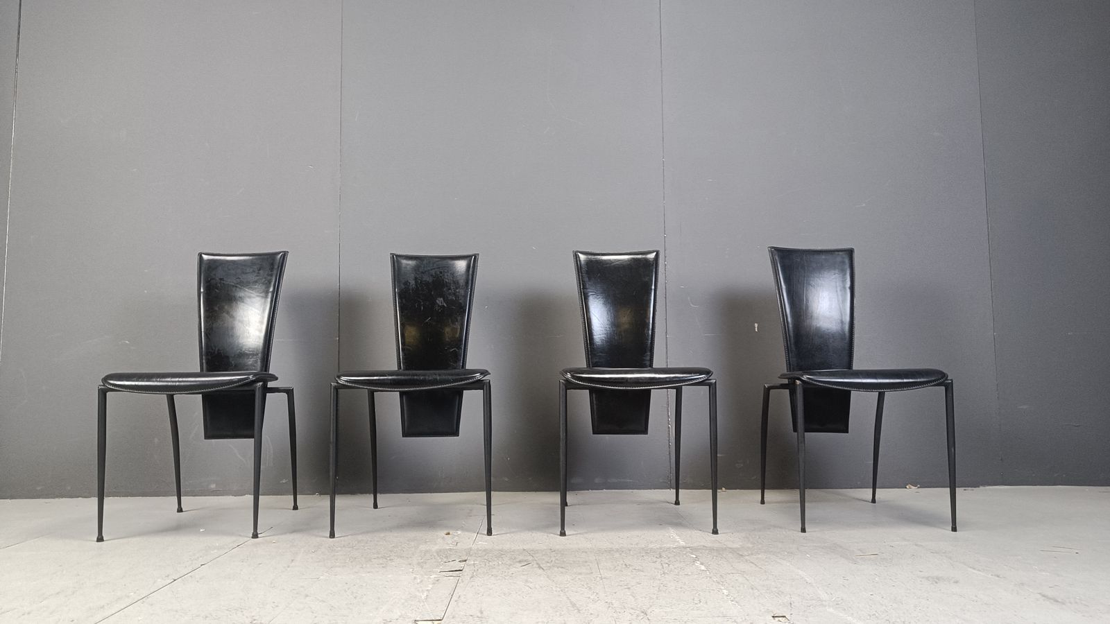 Set Of 4 Postmodern Dining Chairs By Arper Italy, 1980s photo buy
