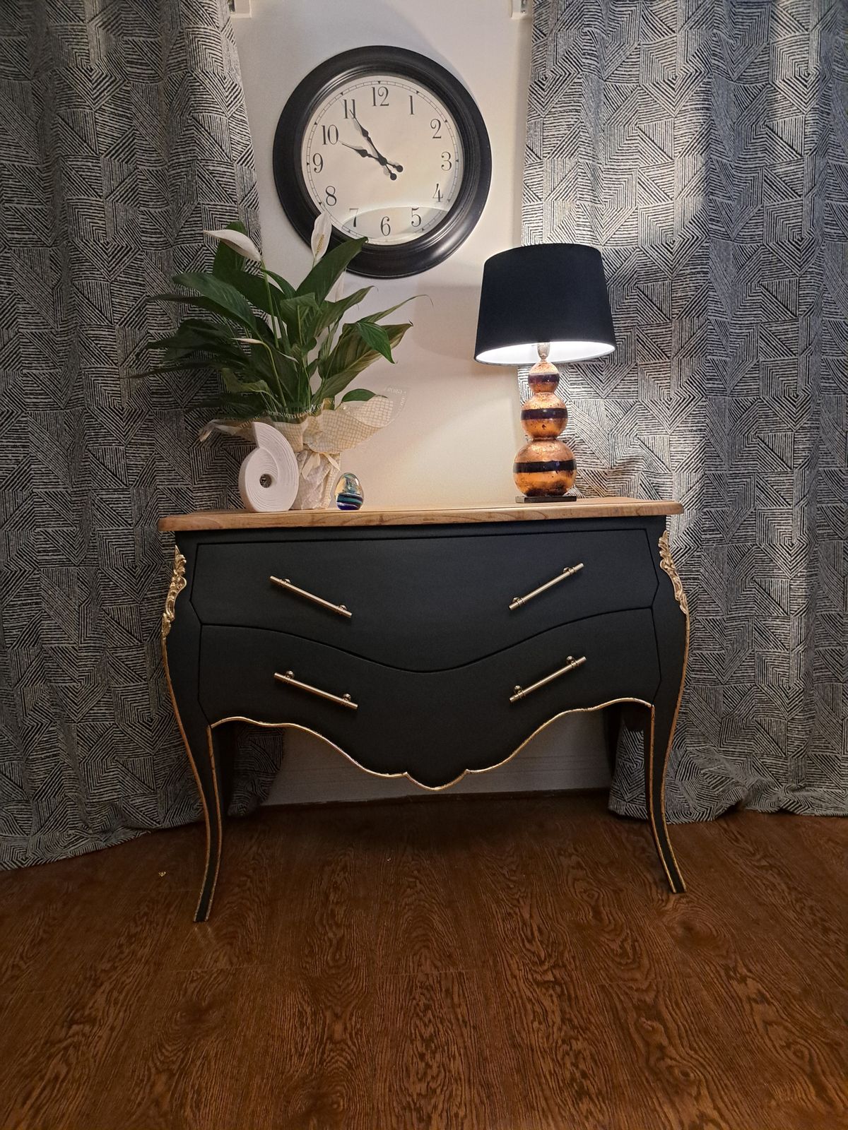 French Styles Bowed Front Dresser photo Furniture