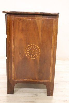 Antique Chest Of Drawers In Walnut, 18th Century photo 4187.0