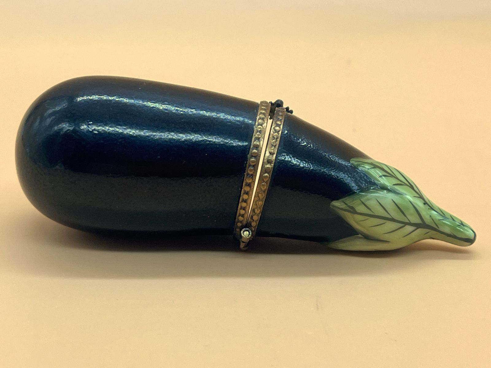 Dubarry Limoges Porcelain France Aubergine / Egg Plant Shaped Hinged Trinket / Jewelry Box.