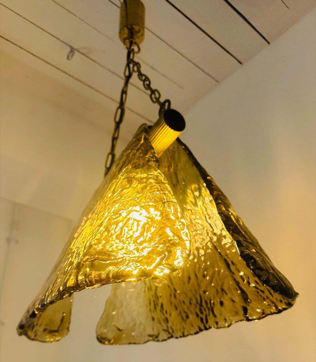 1960s Vintage Carlo Nason For Mazzega Polished Ribbed Brass And Murano Glass Hanging Ceiling Light photo vinterior
