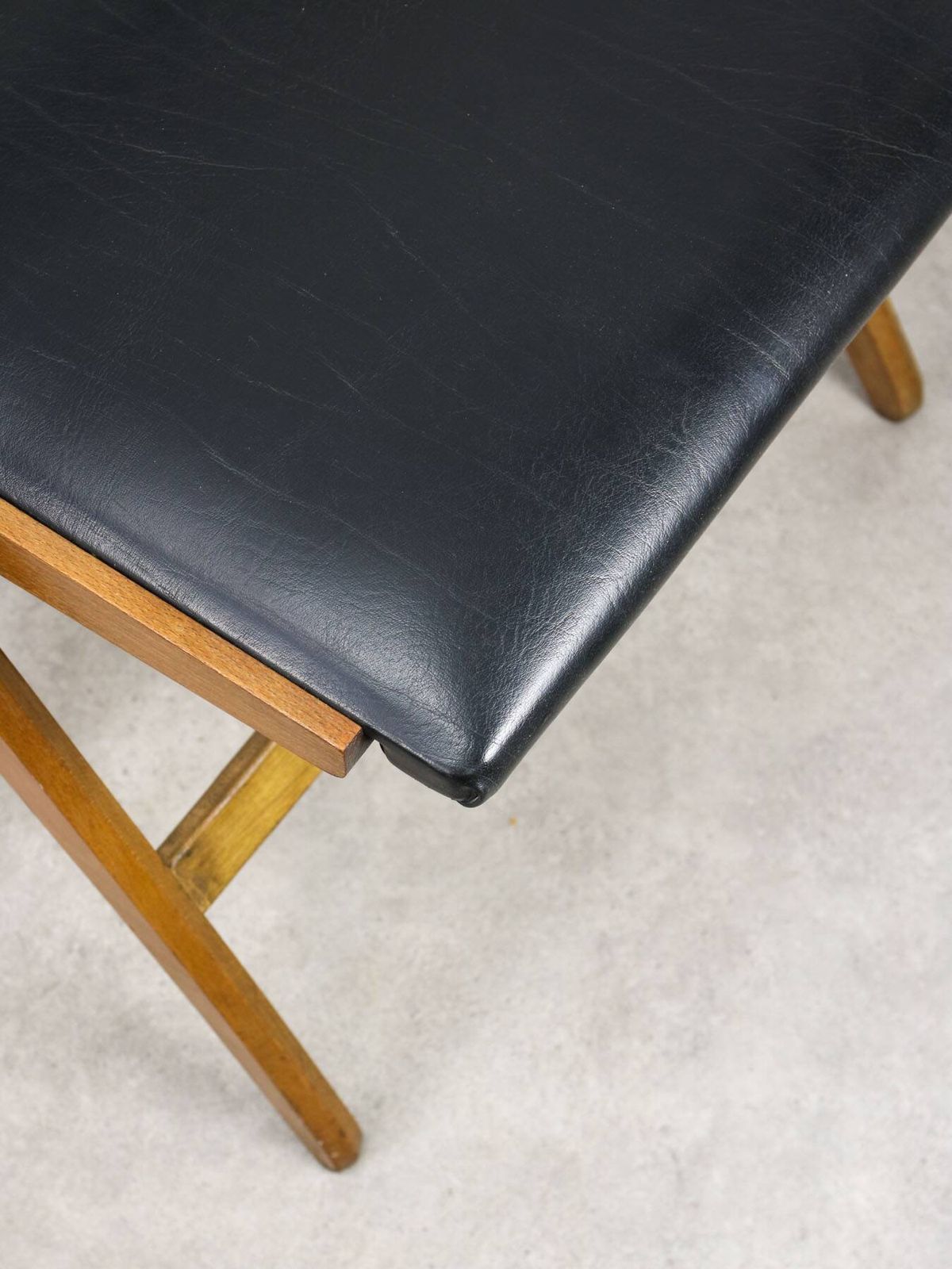 photo furniture Vintage Eden Folding Chair By Gio Ponti