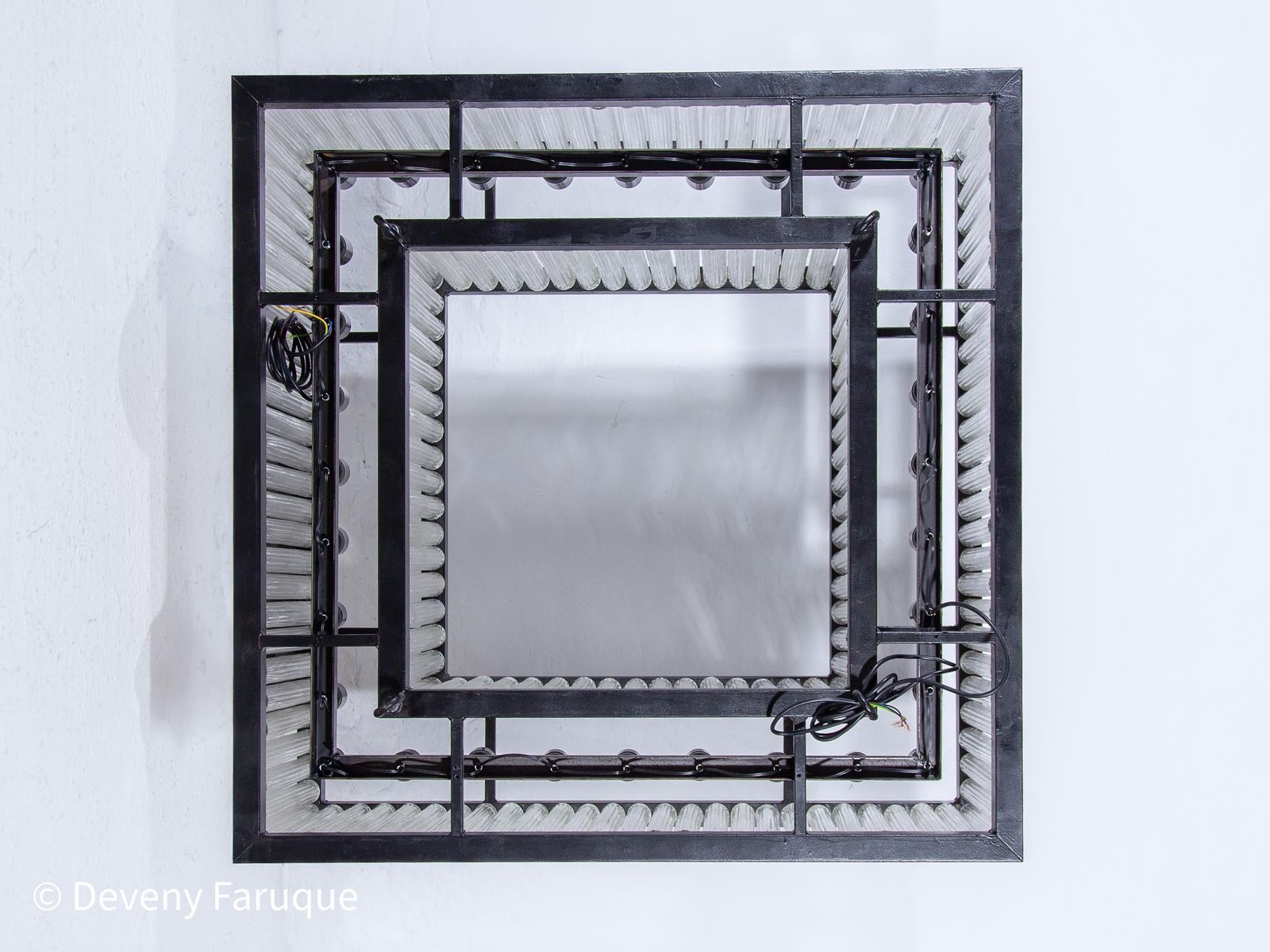 photo vinterior Large Art Relief Glass Tube Chandelier