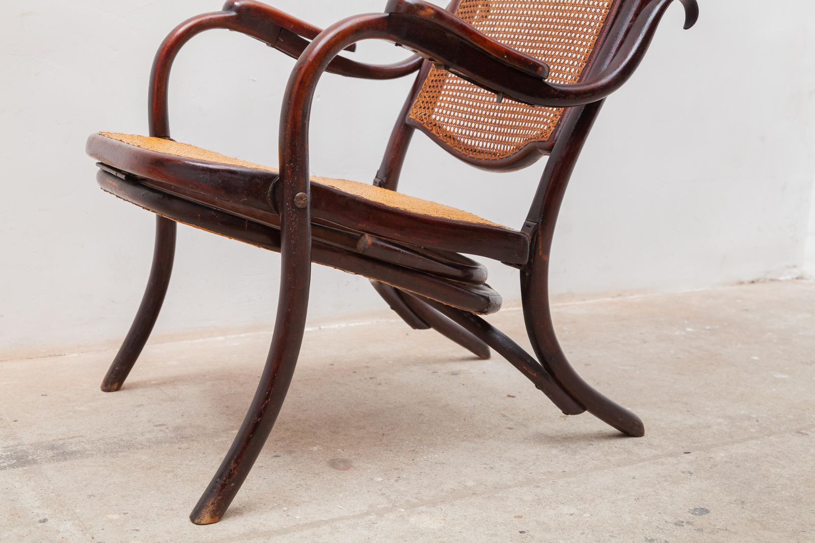 Folding Lounge Chair By Thonet With Adjustable Footstool 19th Century photo vinterior