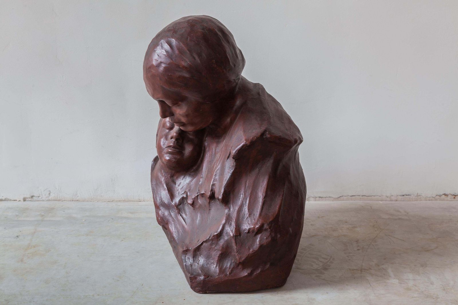 Ceramic Art Deco Buste Mother And Child By Belgium Artist G.Wasterlain photo for sale