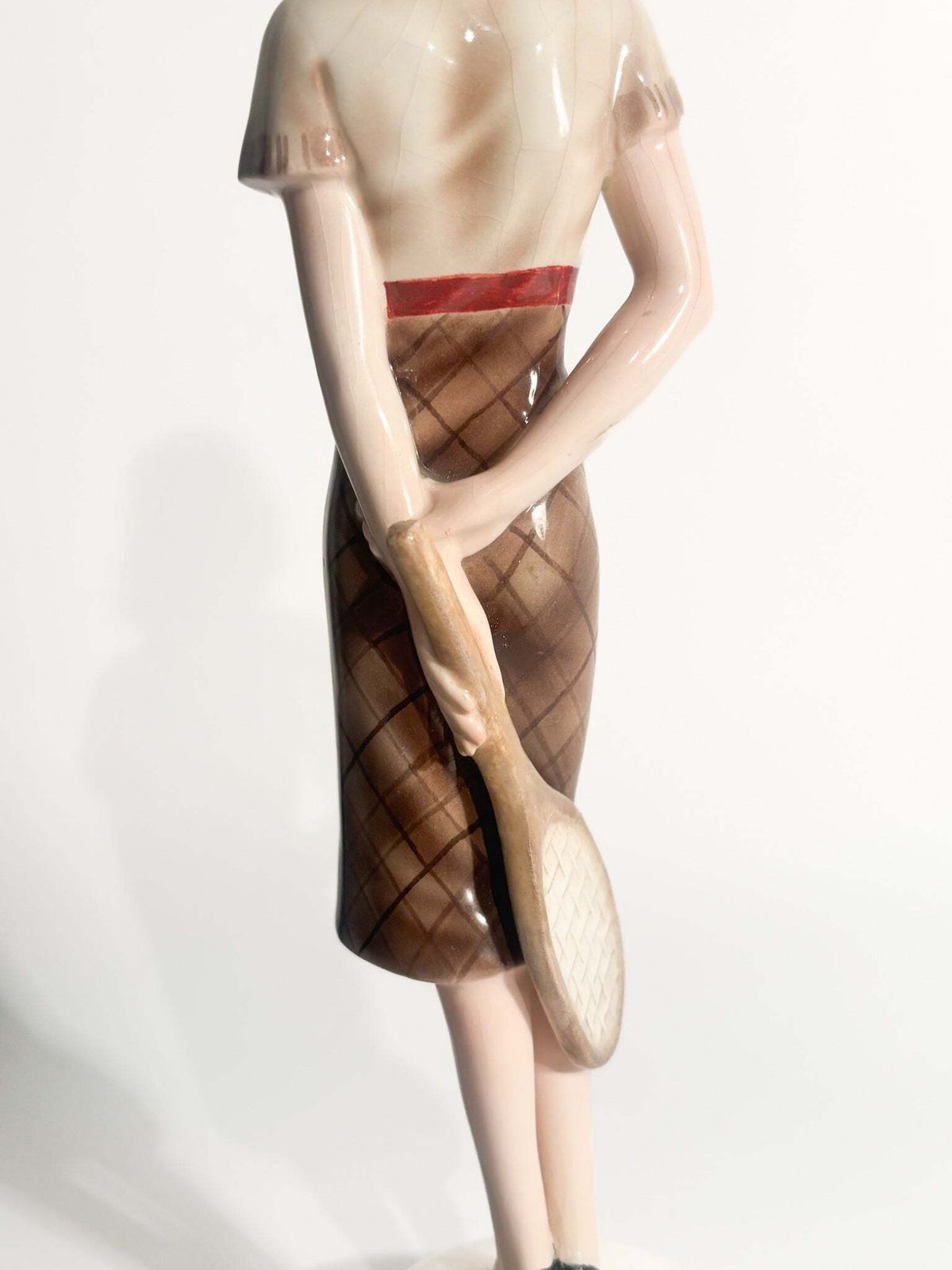 photo vintage Goldscheider Ceramic Figurine Of A Tennis Player By Stefan Dakon From The 1930s