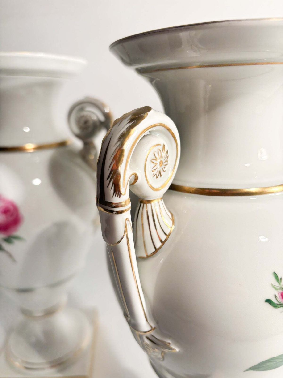 Pair Of Amphora Vases In Meissen Porcelain Red Rose Early 1900s photo vintage