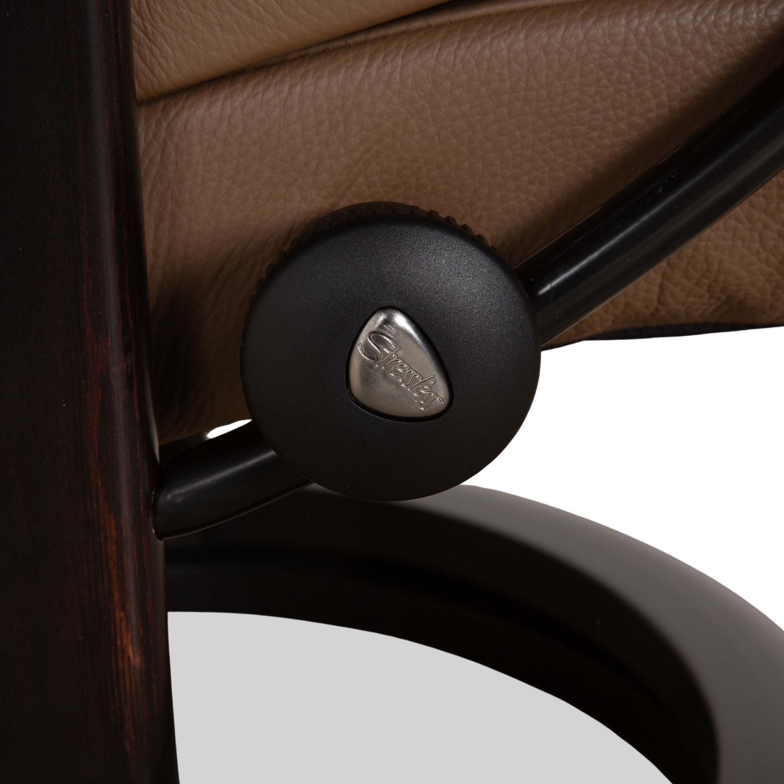 photo furniture Fauteuil Stressless Voyager en cuir, marron beige, fonction manuelle