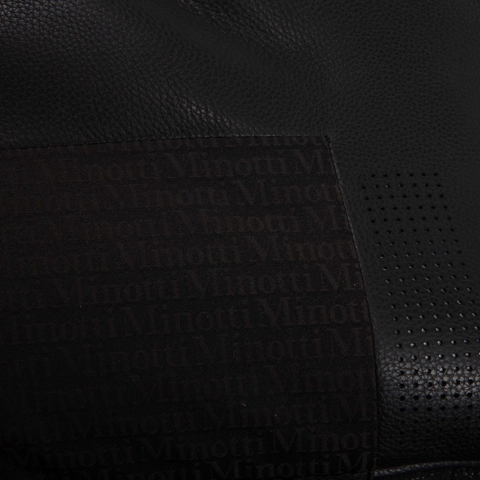 Canapé d'angle Minotti Hamilton en cuir noir, récamière droite à fonction manuelle photo vinterior