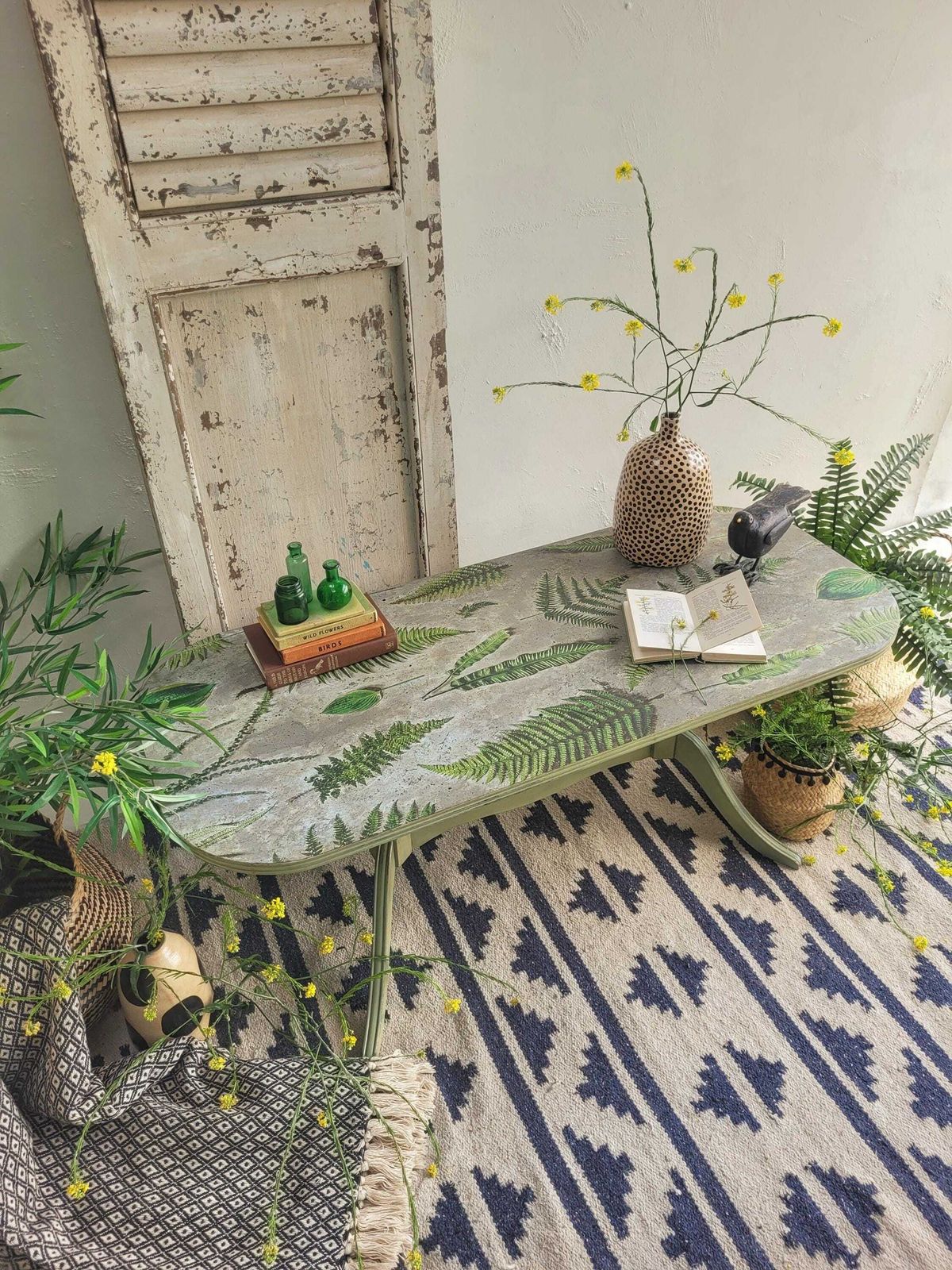photo furniture Green Coffee Table  Hand Painted   Country   Farmhouse   Botanical   Occasional Table   Side Table  Fern Print