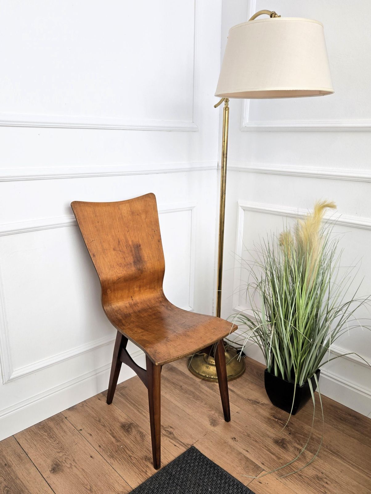 Mid Century Modern Italian Walnut Wood Side Lounge Chair photo for sale