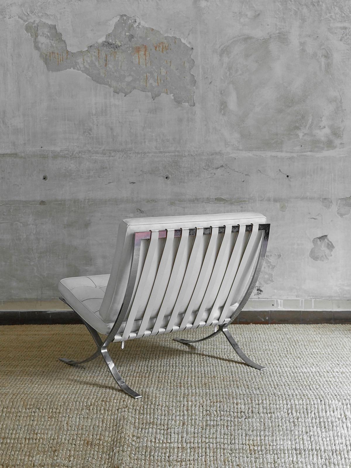 Pair Of Mr90 Barcelona Chairs By Mies Van Der Rohe For Alivar photo vintage