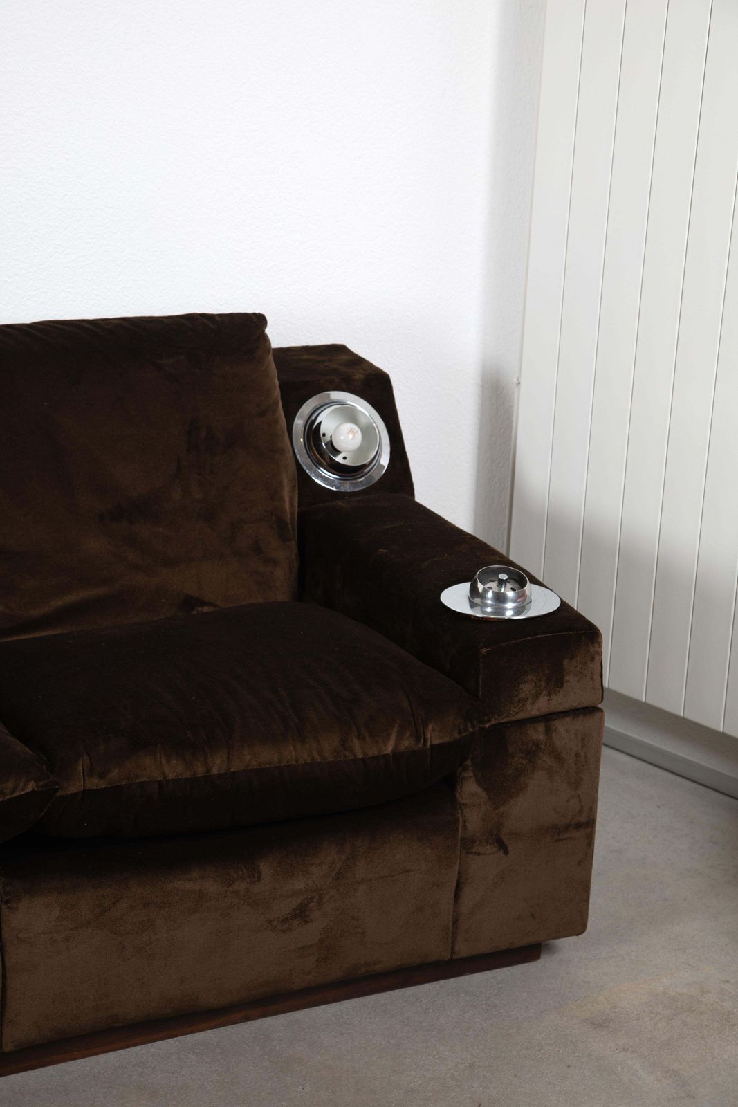 15409.0 Mid Century Modern Sofa Wood And Velvet Rubelli And Pierre Frey Fabric photo