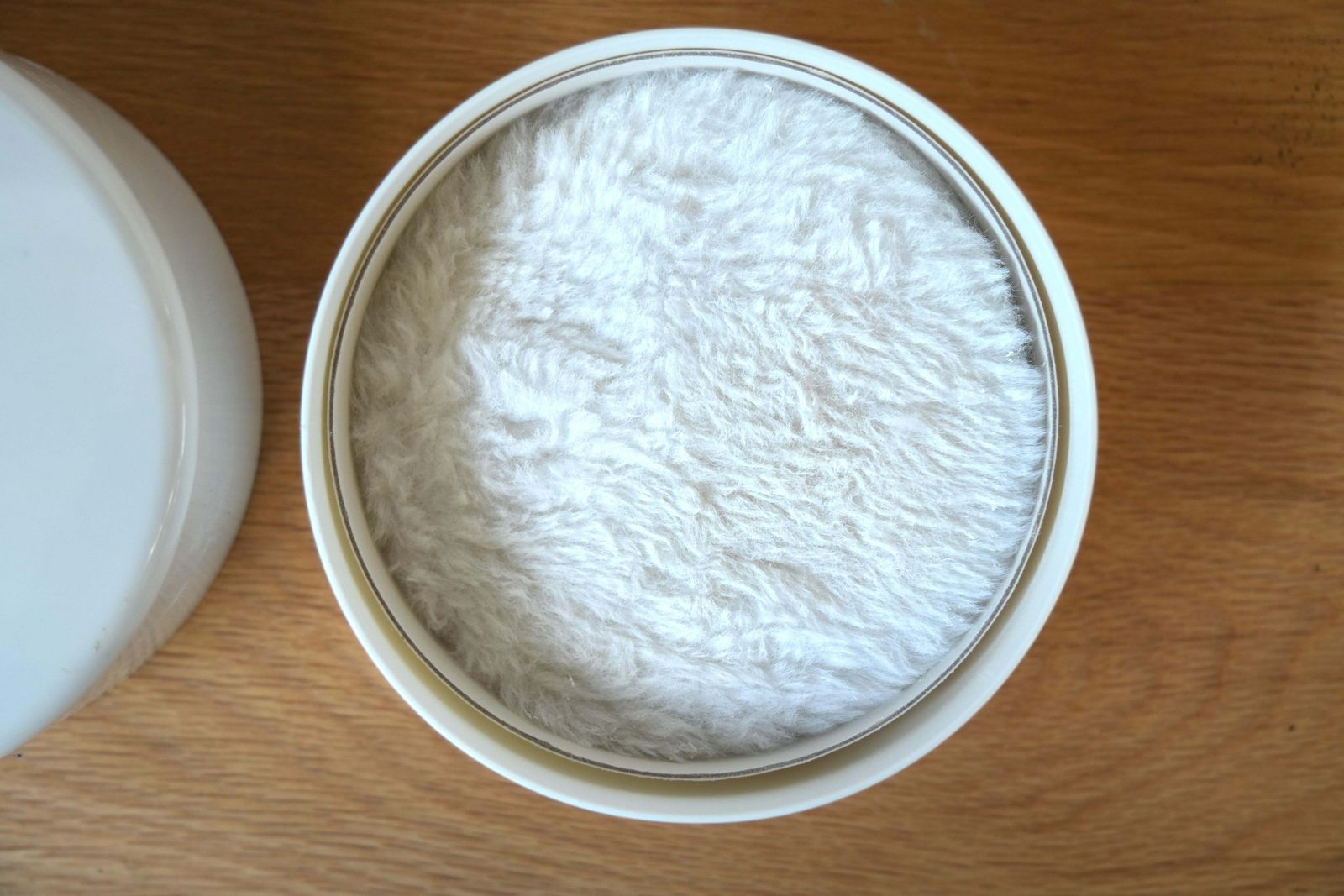 Vintage Caron Bellodgia Dusting Powder – Classic French Vanity Collectible photo 103.0