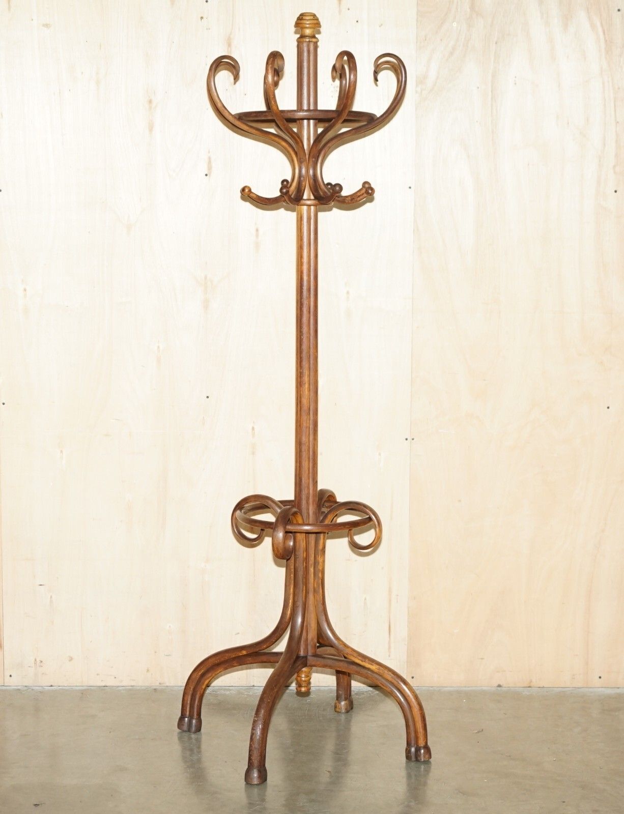Antique Period Stamped Late Victorian Circa 1880 Thonet Bentwood Coat Rack Stand photo furniture