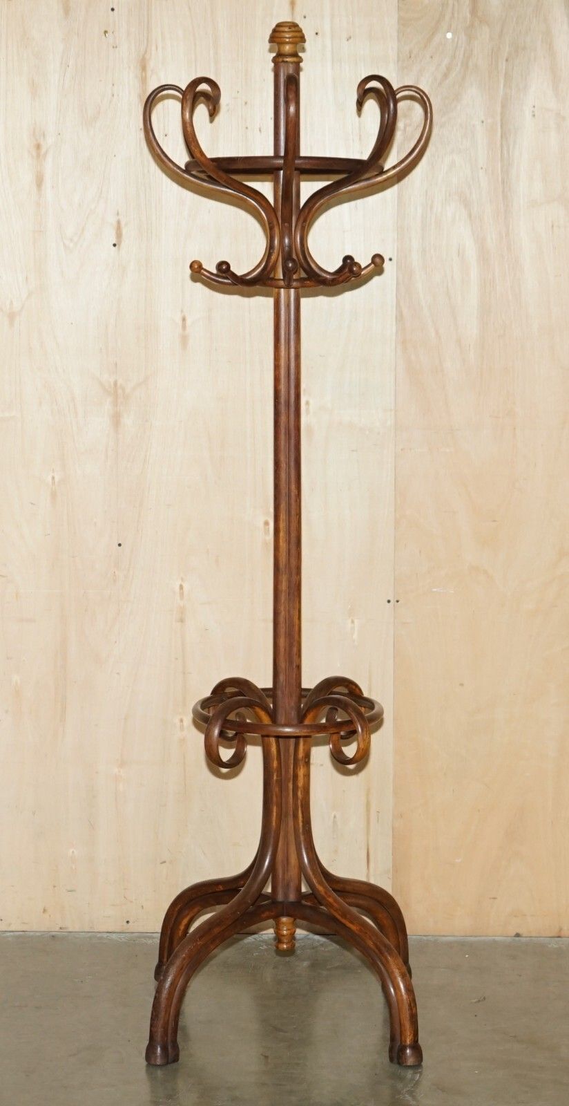 Antique Period Stamped Late Victorian Circa 1880 Thonet Bentwood Coat Rack Stand photo Furniture