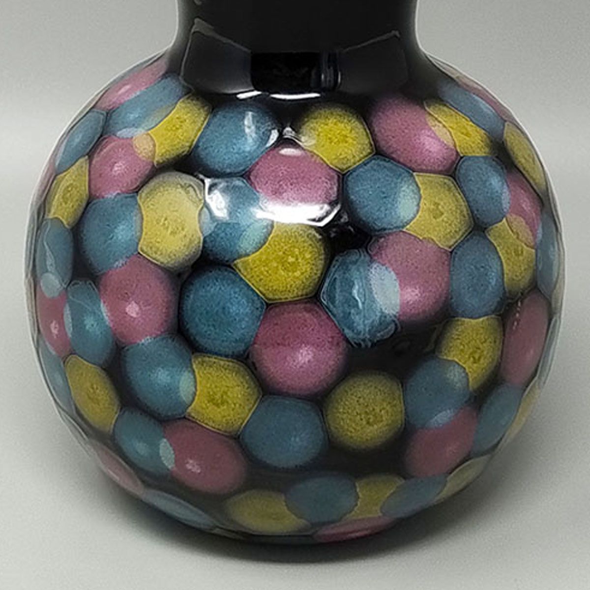 1980s Exquisited Handcrafted Polychrome Vase In Ceramic By Bizzirri. Made In Italy photo vinterior