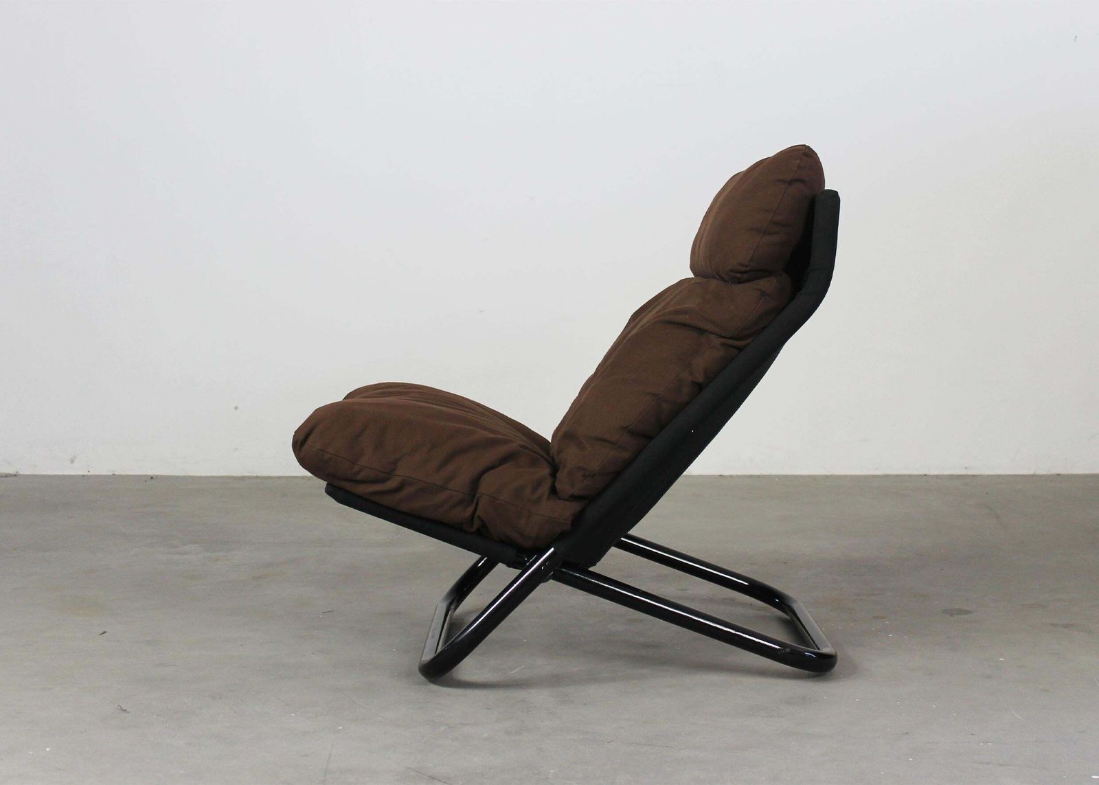 Marcello Cuneo High Backrest Cross Armchair In Steel And Brown Fabric By Arflex photo 1568.0