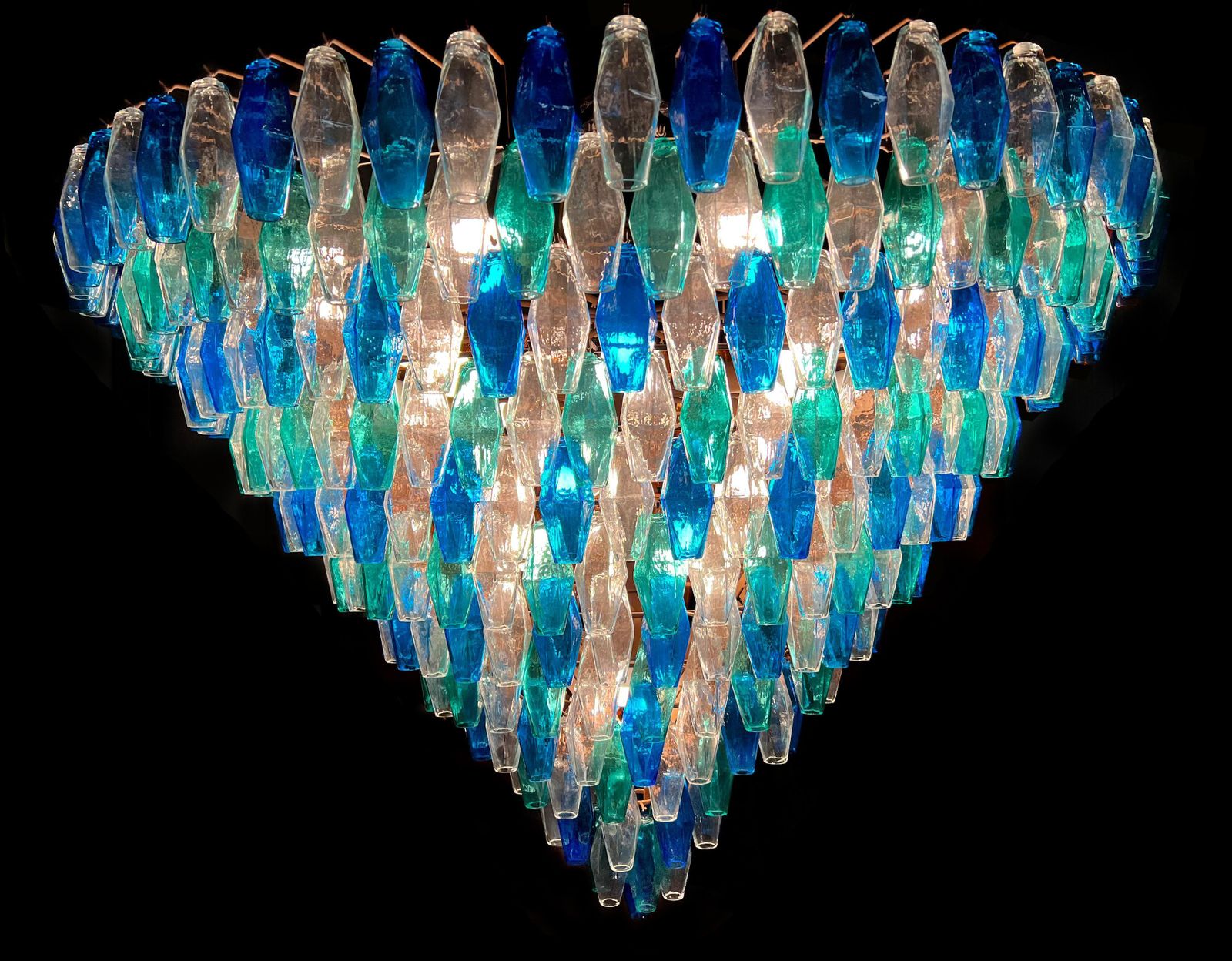 photo furniture Huge Poliedri Chandelier By Valentina Planta. Murano
